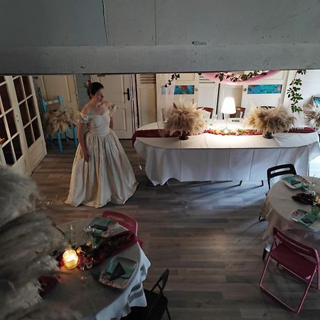 Hotellerie Jardiniers Gourmands Morsains ภายนอก รูปภาพ