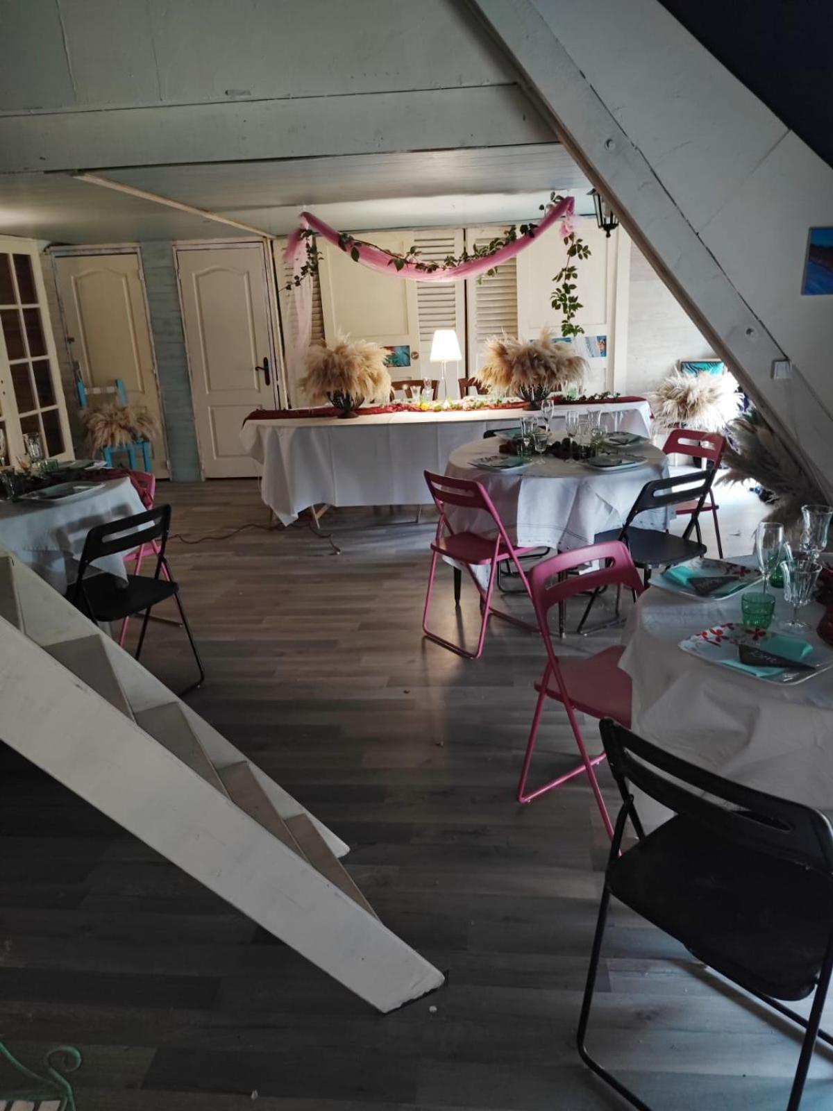 Hotellerie Jardiniers Gourmands Morsains ภายนอก รูปภาพ